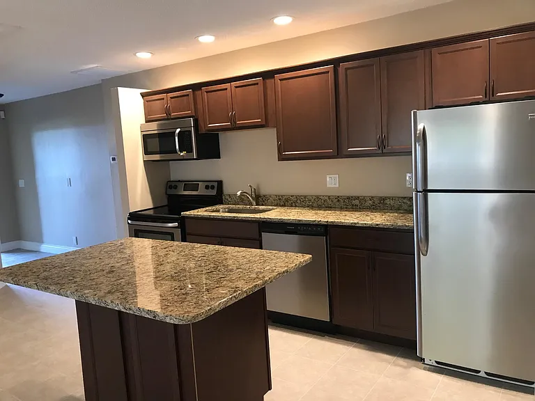 4305 Cypress Ln — Photo 18