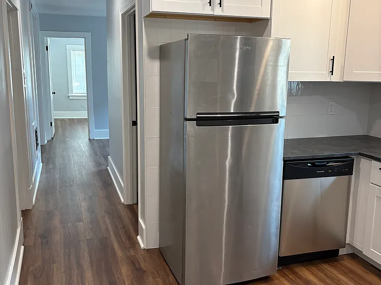 515 W Woodbine Ave — Photo 6