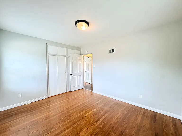 24 Lincord Dr — Photo 11