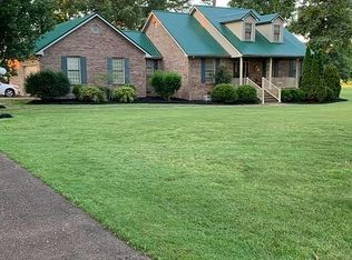 1634 Davis Mill Rd, Trenton, KY 42286