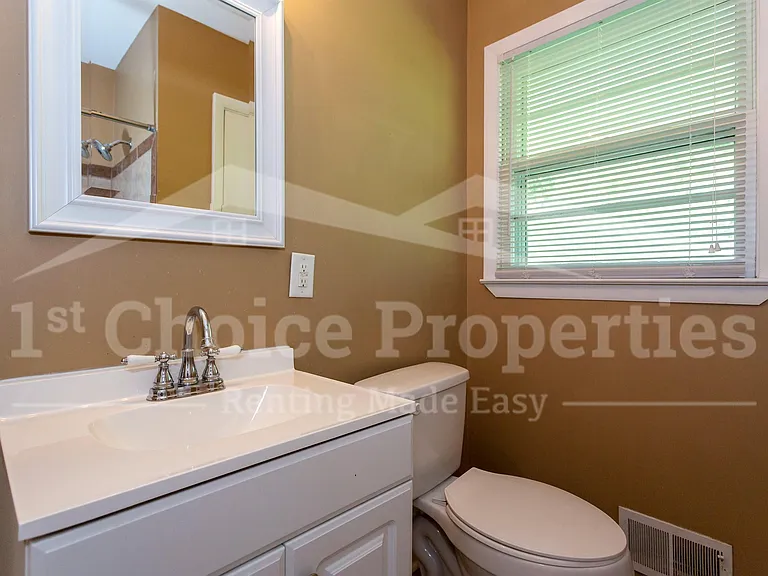 2050 Pinehurst Dr — Photo 17