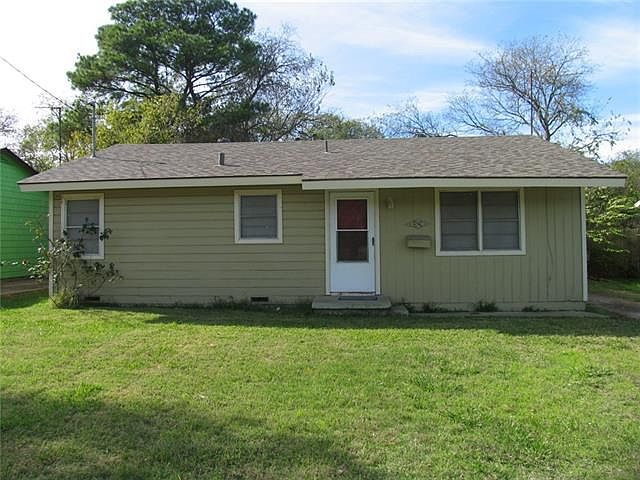 1st image of 2621 N Elm St