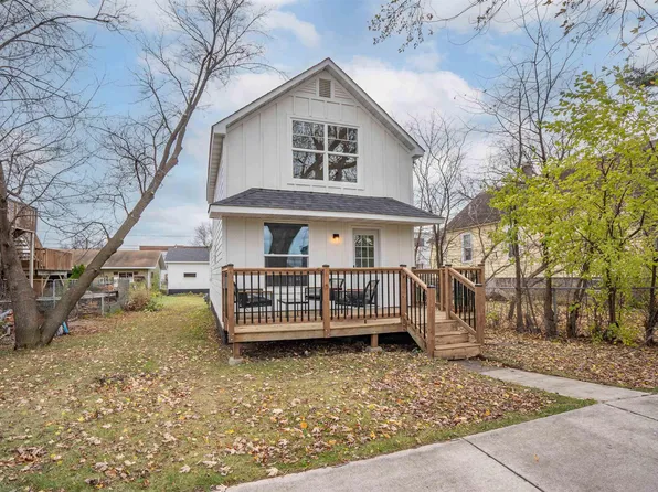 520 Baxter Ave, Superior, WI 54880