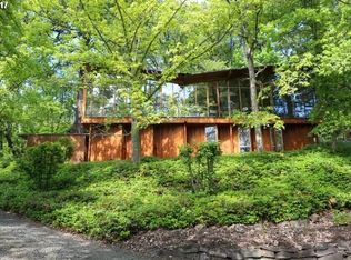 1755 E 23rd Ave, Eugene, OR 97403