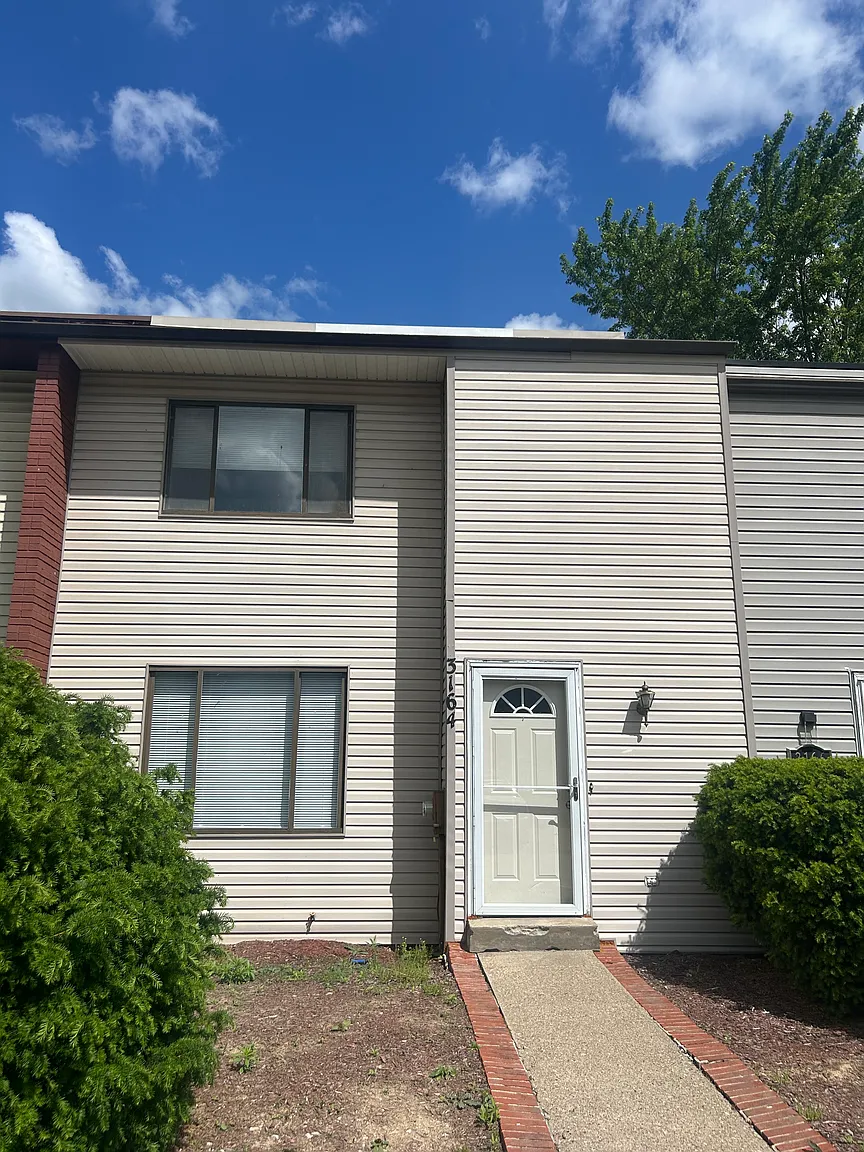 3164 Cheltenham Ct photo 1