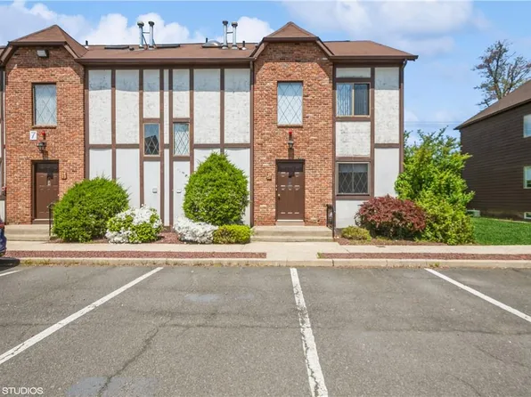 135 W Nyack Road #71, Nanuet, NY 10954
