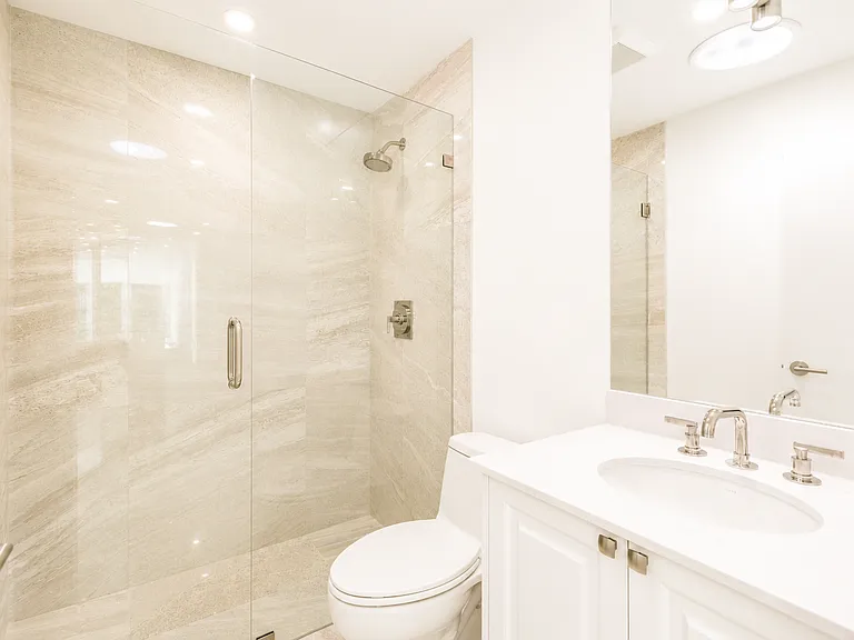 1 Highland Dr — Photo 25