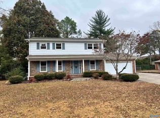 915 Riviera Ave SE, Huntsville, AL 35802