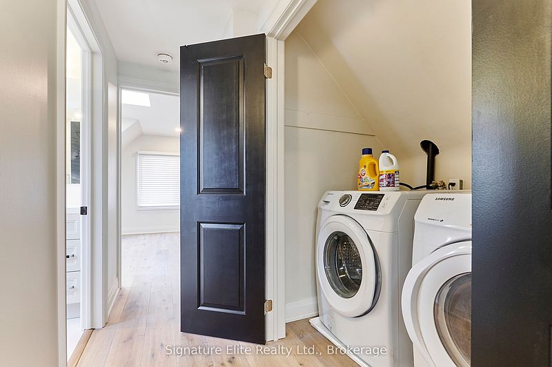 Toronto House for rent - 4 Bedrooms — photo 24