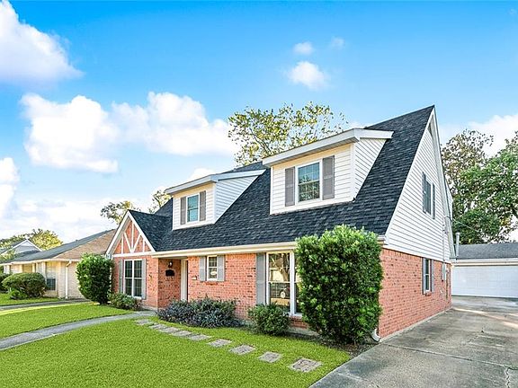 2nd image of 2657 Danbury Dr