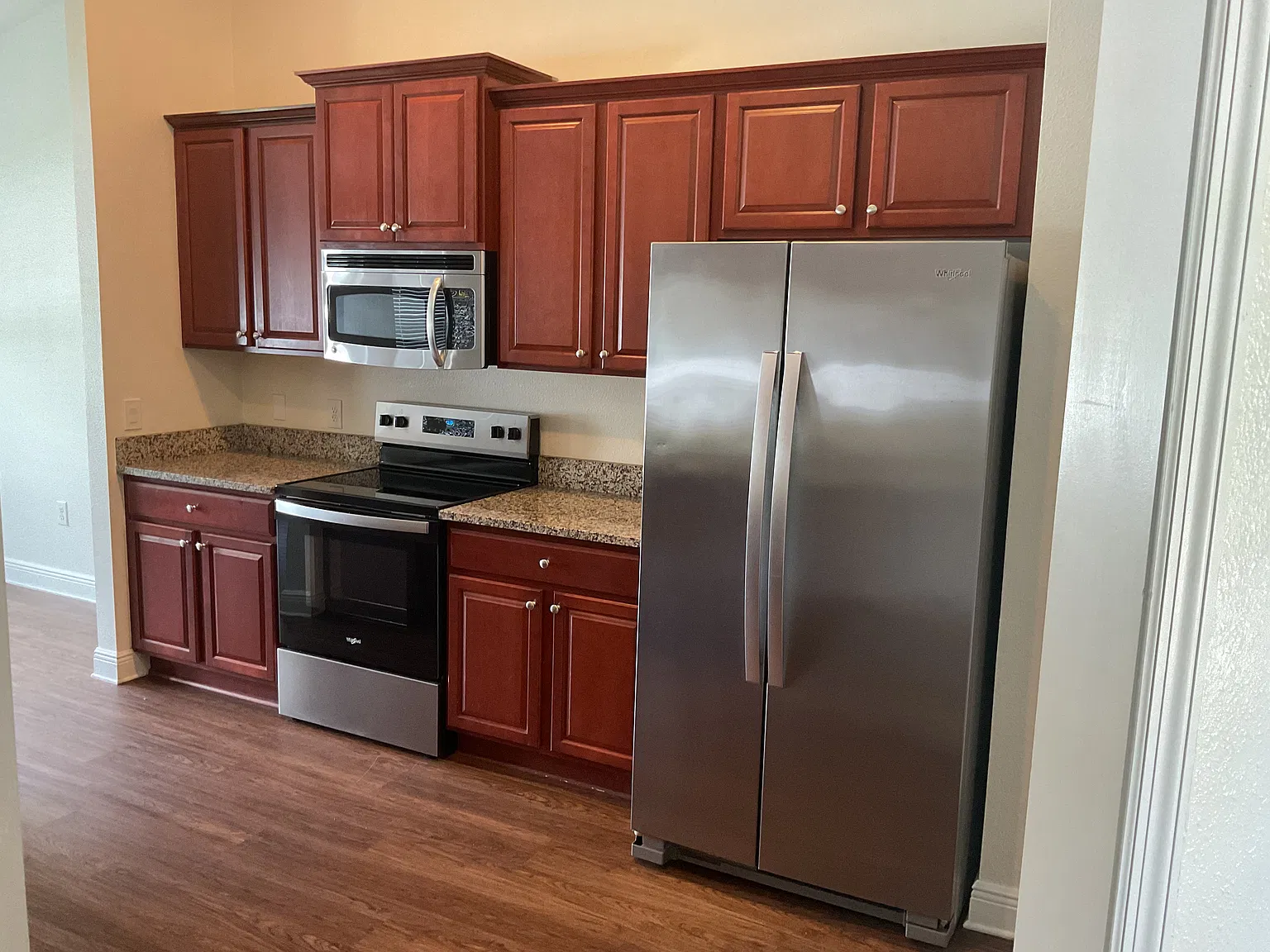 4 bed, 2.0 bath, 1788 sqft, $2,335 — Photo 4