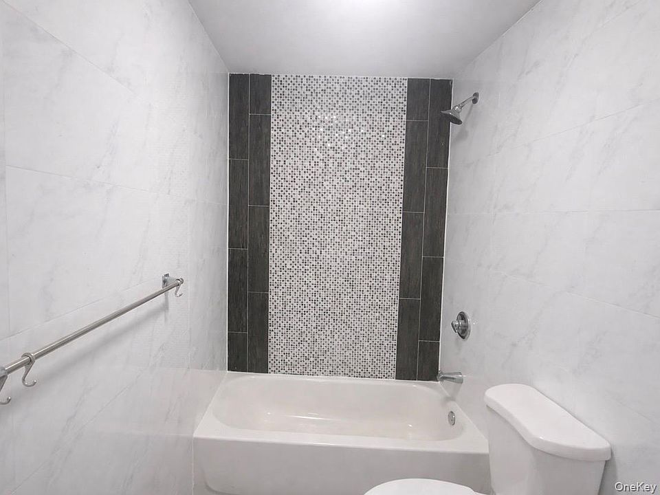 2nd image of 155-41 115th Avenue