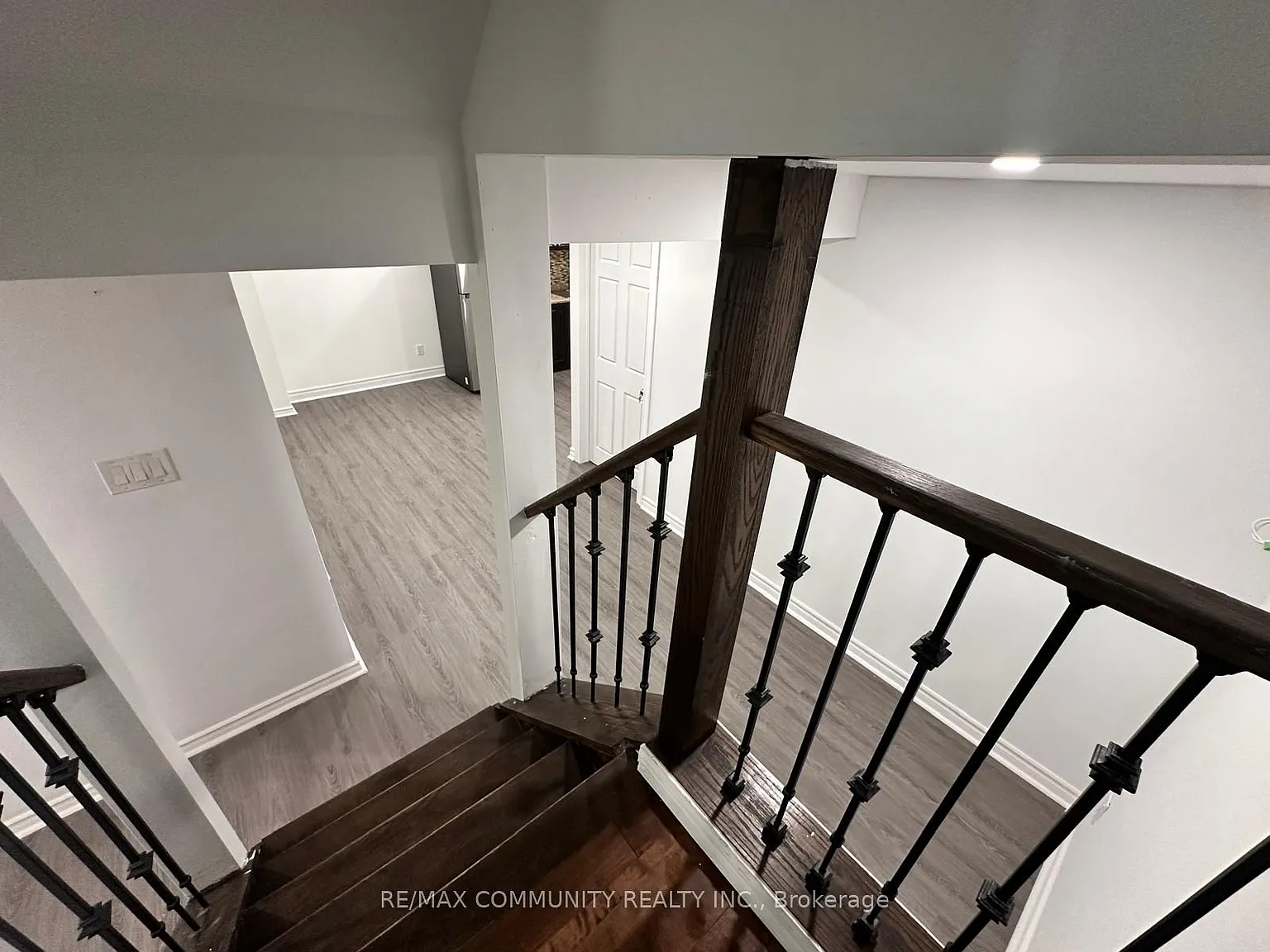 2 bed, $1,600 — Photo 2