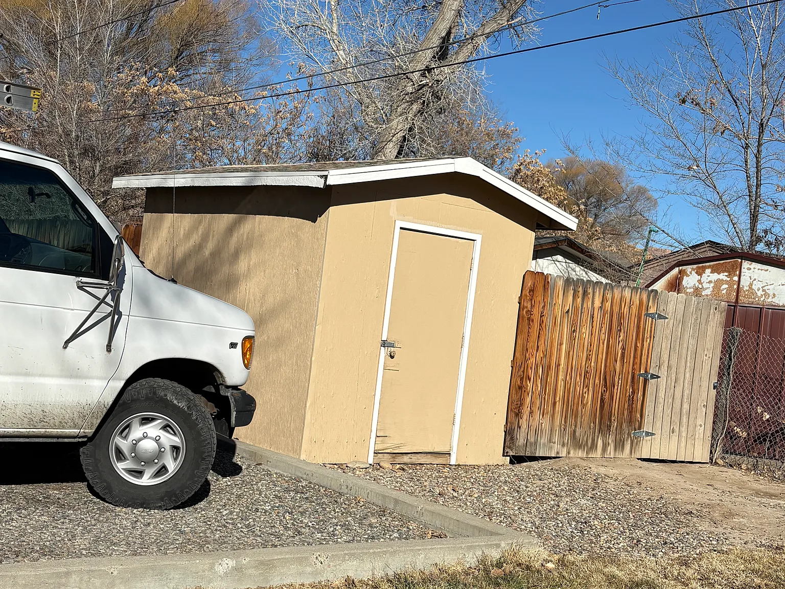 2 bed, 1.5 bath, 1000 sqft, $1,300 — Photo 2