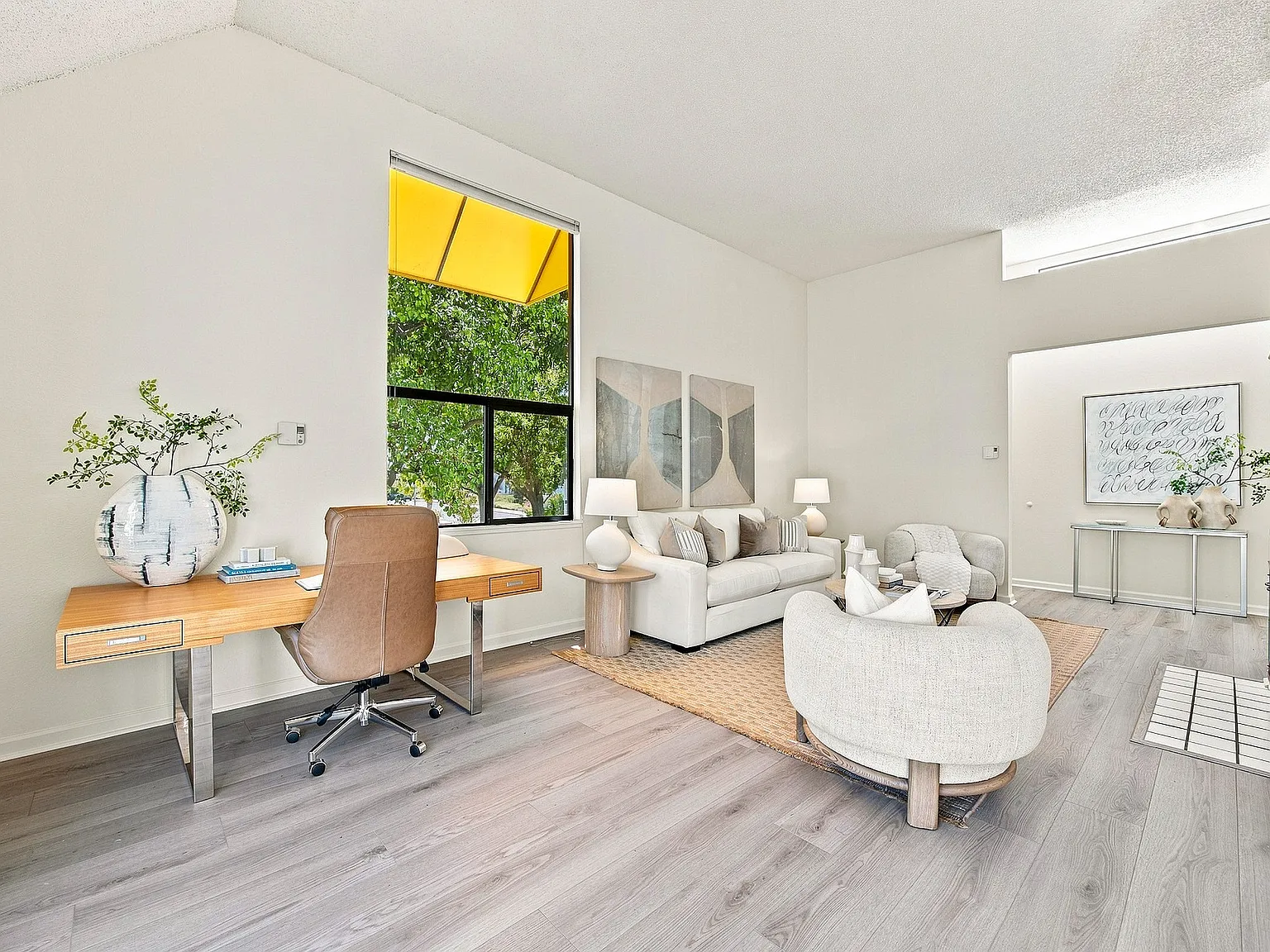 2 bed, 1358 sqft, $5,200 — Photo 4