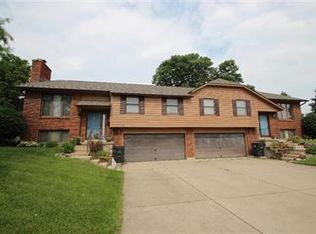 2123 Lake Glen Ct, Centerville, OH 45459