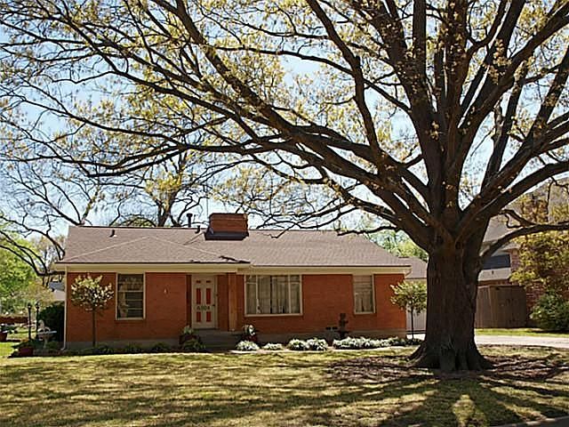 2nd image of 6304 Pemberton Dr