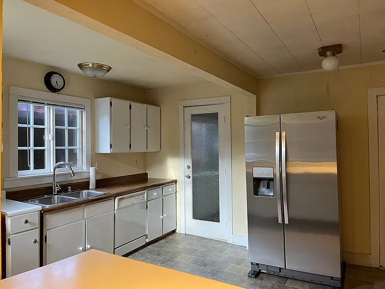 974 Orchard Ln — Photo 14