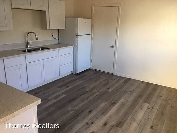 1st image of 4528 34th St APT 2