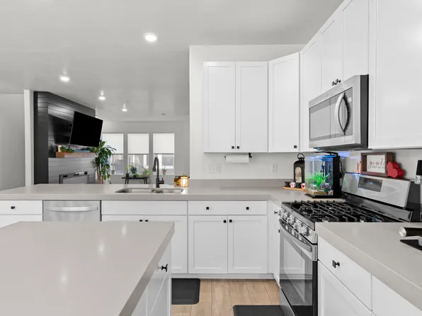 4726 S Hillhouse Cv #104, Murray, UT 84107
