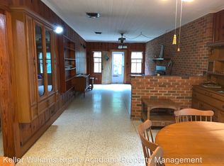 1828 S Henry St, Abbeville, LA 70510
