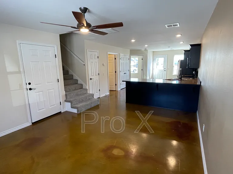 407 N Elliott St #B — Photo 6