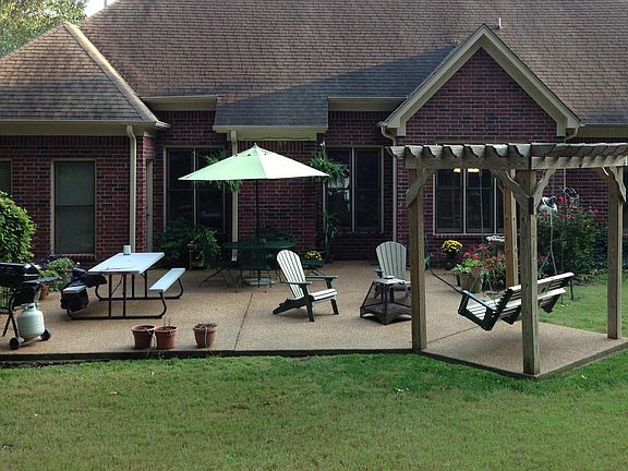 2nd image of 8160 Rebecca Woods Dr
