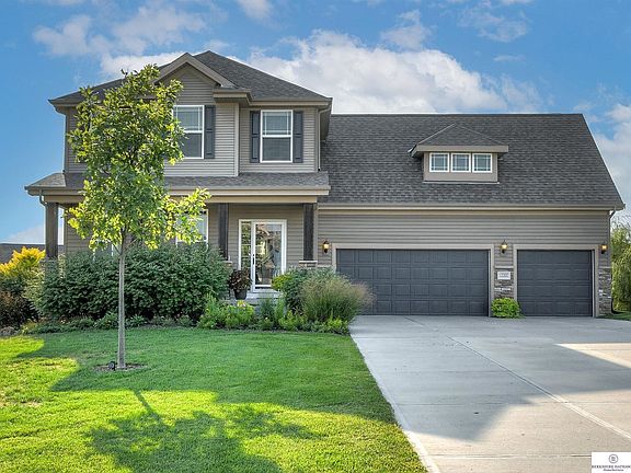 2nd image of 12202 N 151st Cir