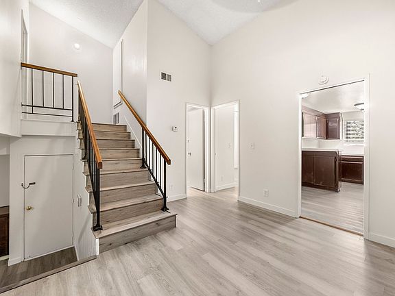 3rd image of 2614 Andover Ave #3