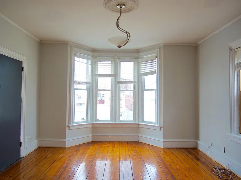 14 Africa St #2 — Photo 17