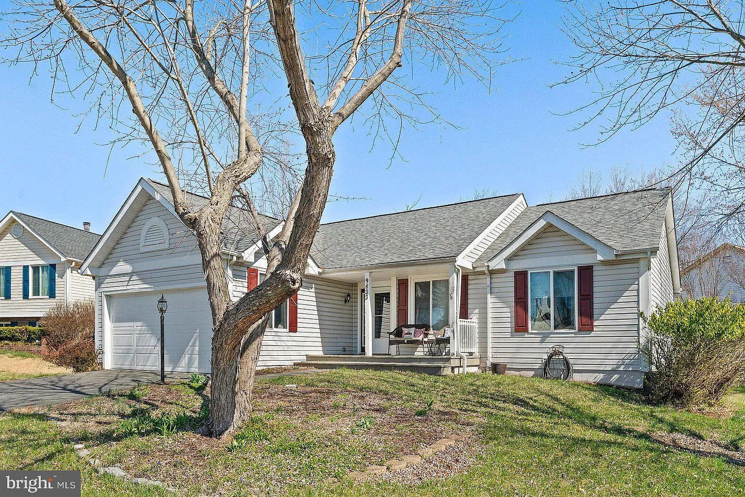 3 bed, 2.0 bath, 1408 sqft, $3,100 — Photo 2