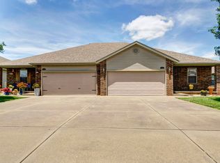 730 Olive St, Rogersville, MO 65742