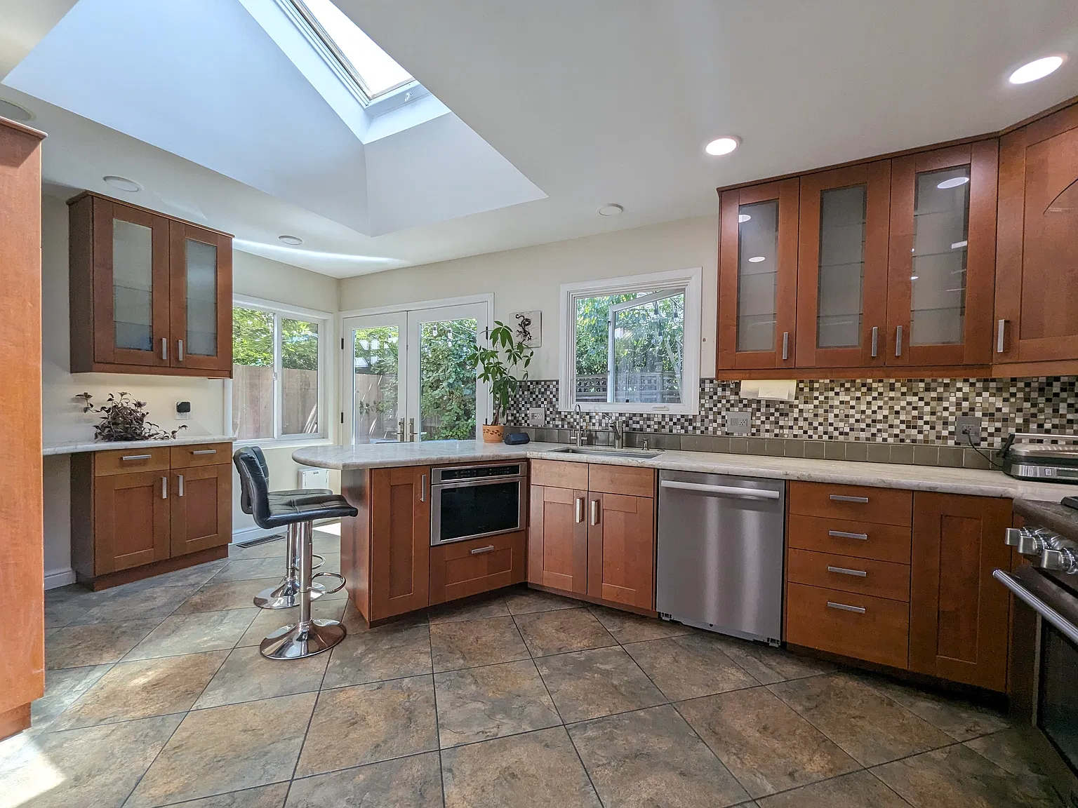 2905 Carolina Ave — Photo 2