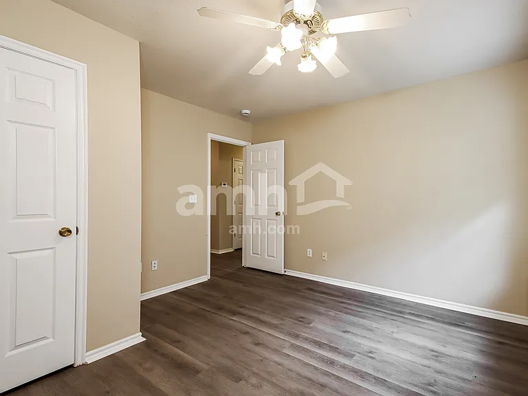 11415 S Mulberry Cir W — Photo 12