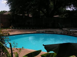 202 Camden Dr, Highland Village, TX 75077