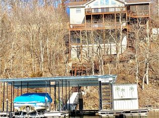 25344 Timber Ridge Dr, Versailles, MO 65084