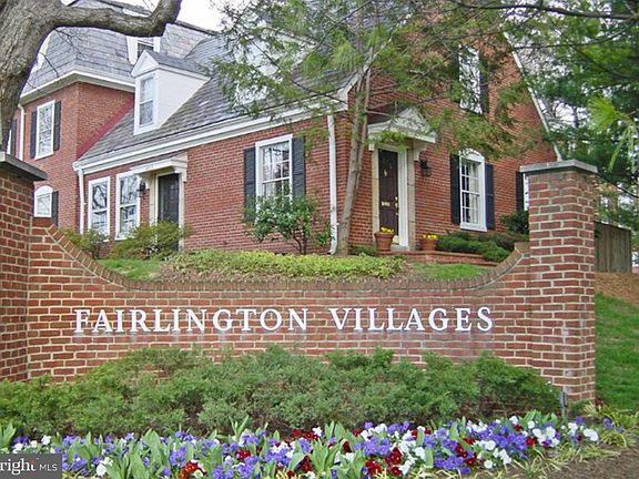 3rd image of 2832 S Abingdon St APT C2