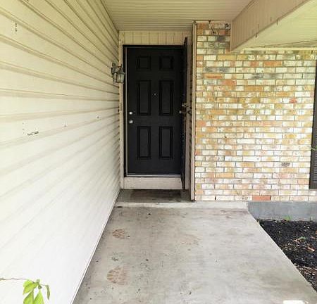 3rd image of 11133 Timbergrove Ln