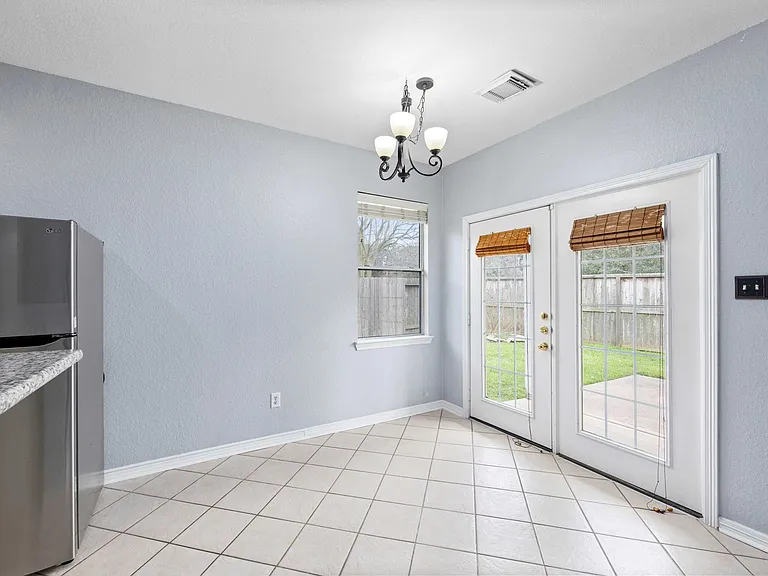 15823 Stiller Park Dr — Photo 14