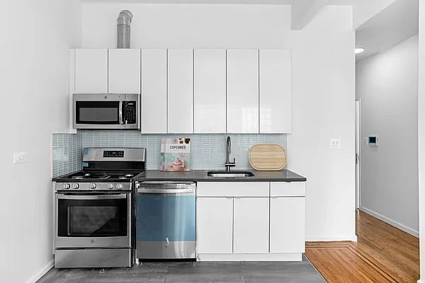 Rented by Compass | media 8