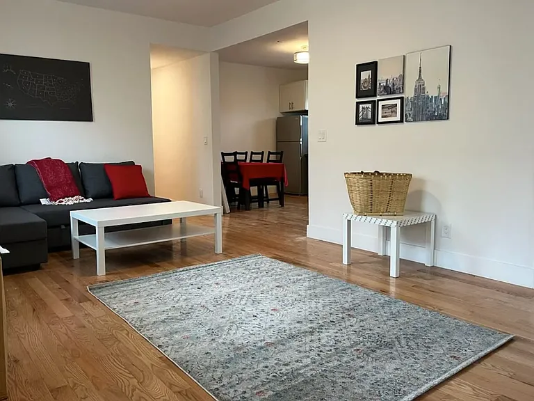 1628-30 Tyler Street — Photo 1