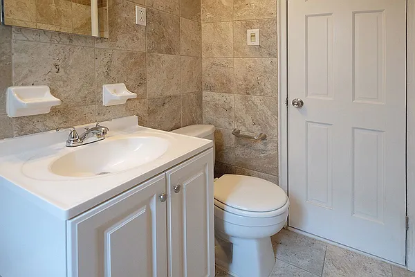 Rented by CG Realty | media 36