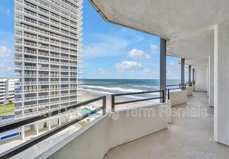 2900 N Atlantic Ave #703 — Photo 3