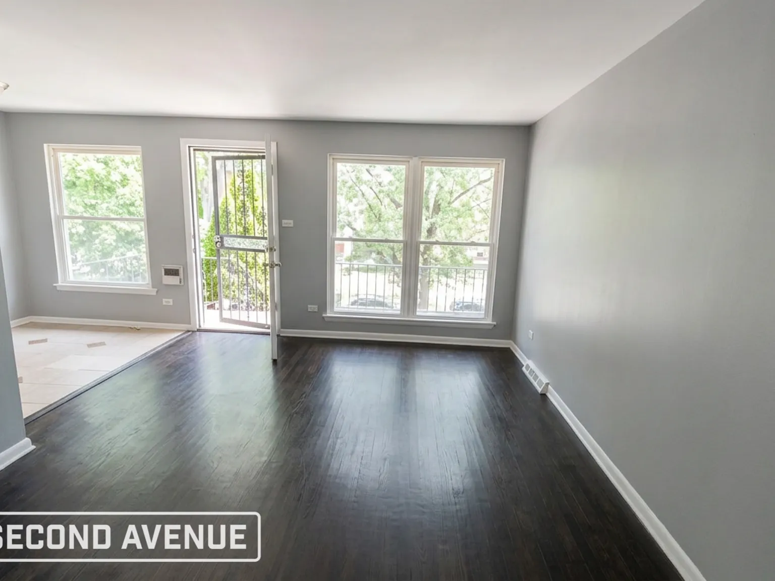 2 bed, 1.0 bath, 1000 sqft, $1,950 — Photo 2