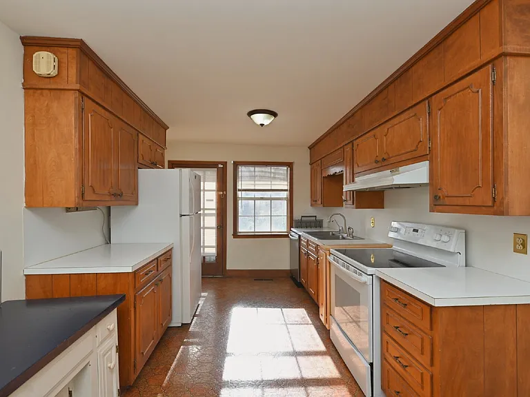 939 Sunset Dr #A — Photo 19