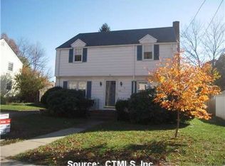 210 Hollister St, Manchester, CT 06042
