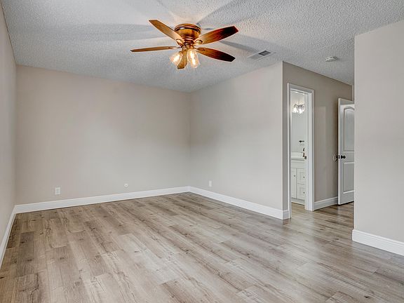 4th image of 1890 McFaddin St #11