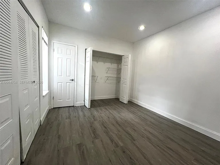 465 Somerset Way — Photo 31