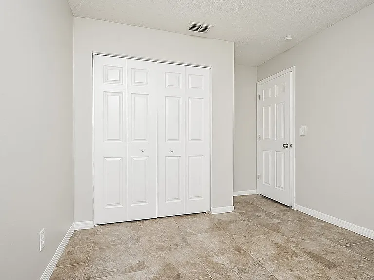 801 Cambridge Way — Photo 20