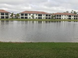 15118 Palmer Lake Cir UNIT 102, Naples, FL 34109
